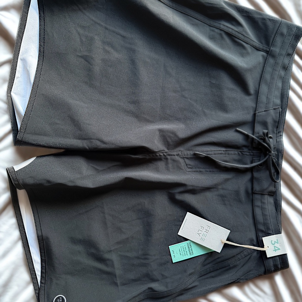 Free Fly - Men's Dawn Patrol Boardshort - Black